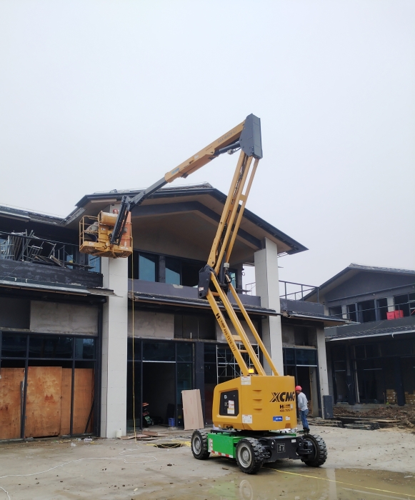 绿色建造新标杆！7790必发集团中国锂电高机助力鄂州民生工程